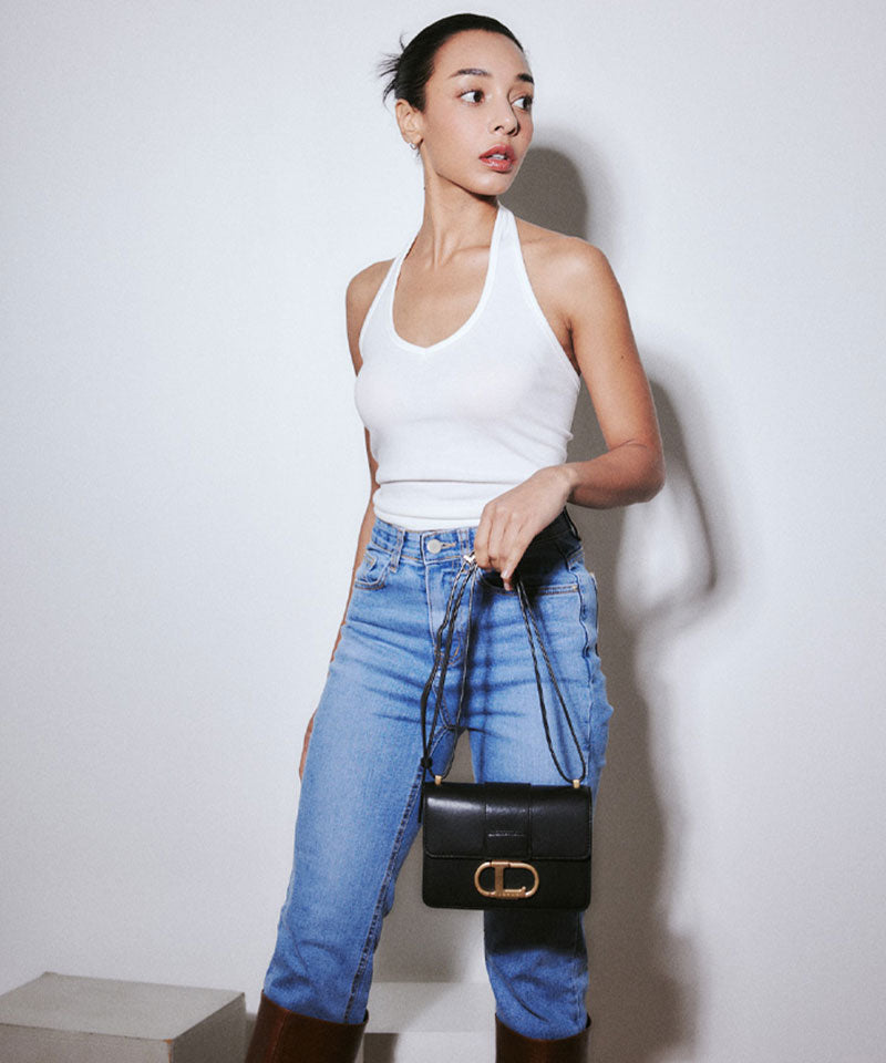 Objet S genuine leather shoulder bag with logo buckle