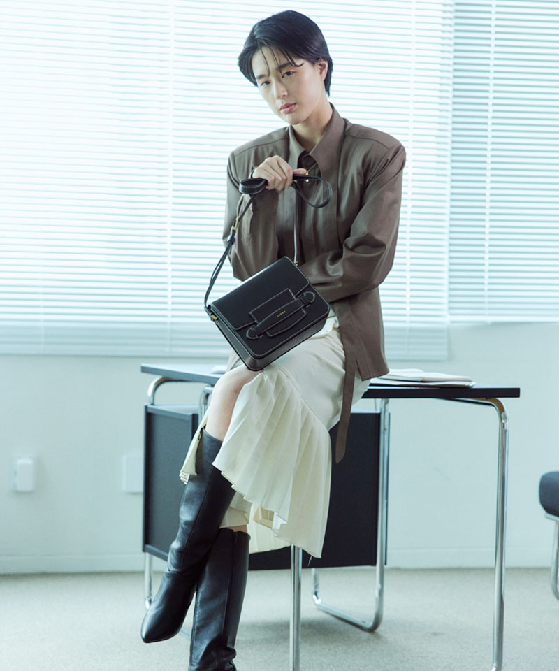 FAVE FLAP genuine leather cross bag