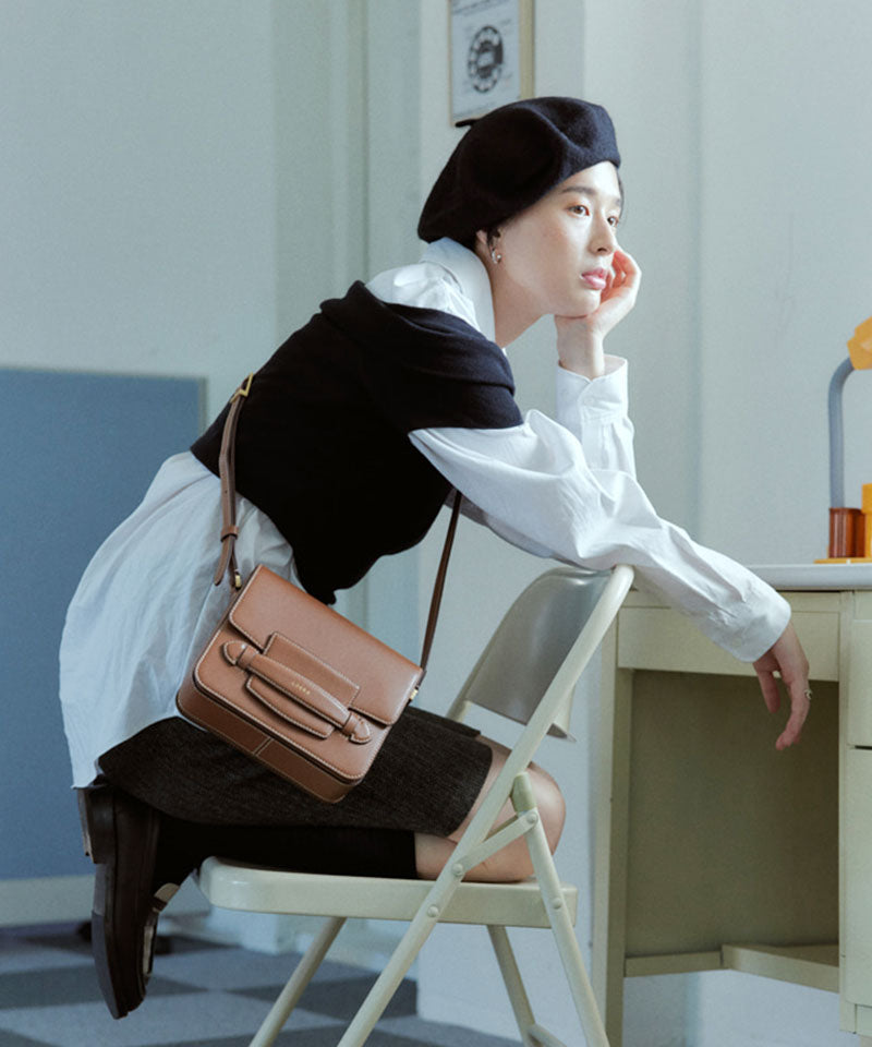 FAVE FLAP genuine leather cross bag