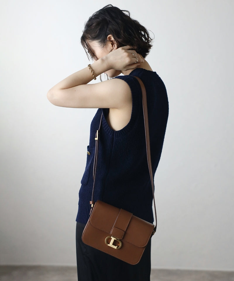 Genuine leather shoulder bag with logo buckle